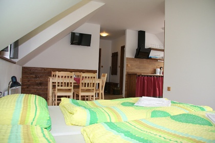 Chalupa esk Kanada - hrad Landtejn - Hrky