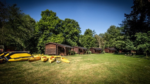 Chaty St�edn� Pos�zav� - lod� a �eka S�zava