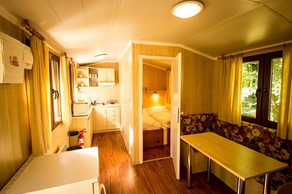 Chaty St�edn� Pos�zav� - lod� a �eka S�zava