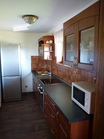 Chalupa venkovsk statek - esk Petrovice