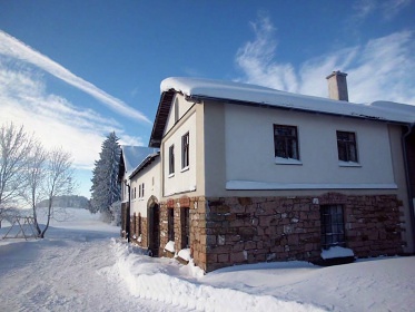 Chalupa venkovsk statek - esk Petrovice