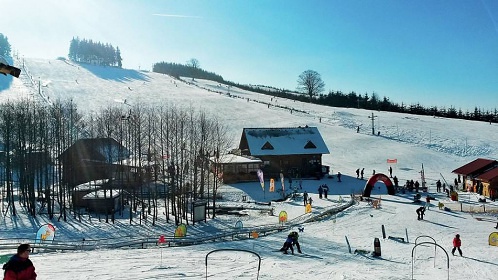 Chalupa venkovsk statek - esk Petrovice