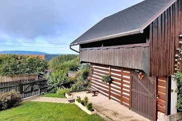 Chalupa u hradu Trosky - Zlat� stezka �esk�ho r�je