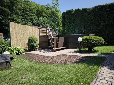 Roubenka s baz�nem - Jilemnice - Vrchlab�