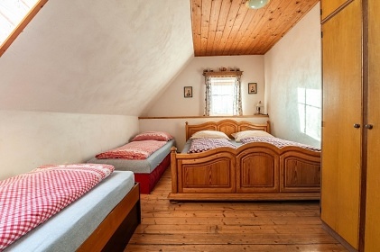 Roubenka Homole - baz�n a koupac� sud - Krkono�e