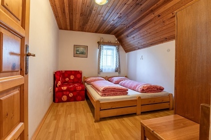 Roubenka Homole - baz�n a koupac� sud - Krkono�e