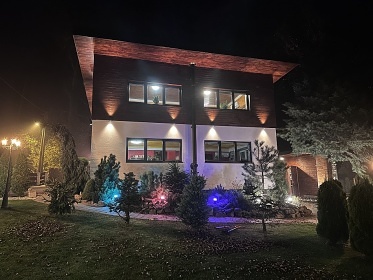 Chata s v��ivkou - v�hled na Lysou horu - Beskydy