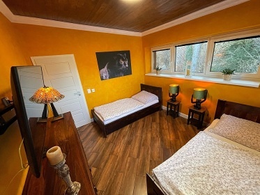 Chata s v��ivkou - v�hled na Lysou horu - Beskydy