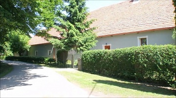 Chalupa s baznem - Toulcovy Matale - Nov Hrady