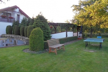 Chalupa s baz�nem - �esk� r�j a Podkrkono��