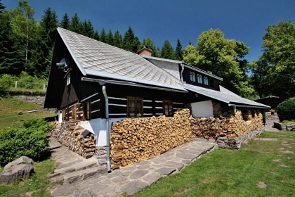 Wellness roubenka s baz�nem - vrch Zaklet�