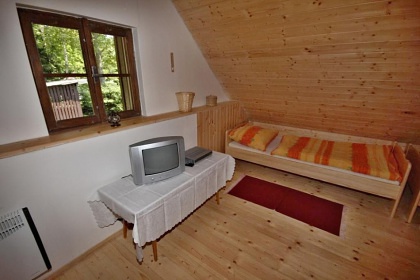 Wellness roubenka s baz�nem - vrch Zaklet�