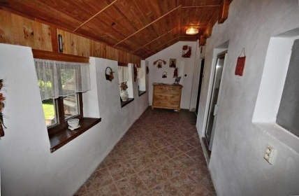 Wellness roubenka s baz�nem - vrch Zaklet�