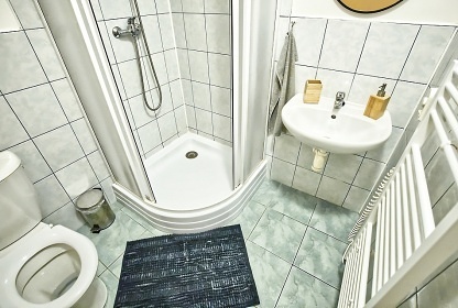 Chalupa s baz�nem - P�lavsk� vrchy - ji�n� Morava