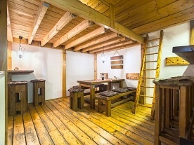 Chalupa a baz�n - Slezsk� Harta - Re�ovsk� vodop�dy