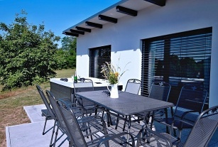 Recenze: Wellness bungalov - vodn� n�dr� Slapy - Ne��n