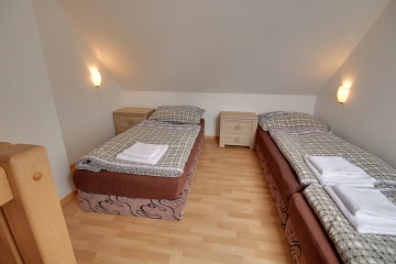 Farm��sk� penzion s baz�nem - Vrchlab� - Krkono�e