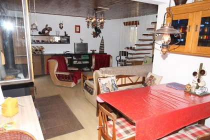 Chata s baz�nem - p�ehrada Orl�k - Bechyn�