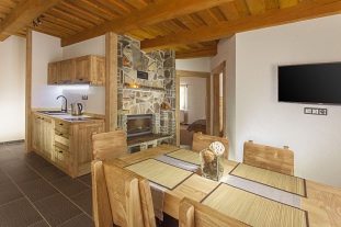 Srub Javornek - chalupa 2 apartmny - Karolinka