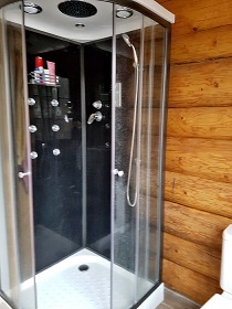 Srubová chata Šemnice - Karlovy Vary