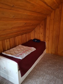 Srub u �eky Oh�e - hrad Loket - Karlovy Vary