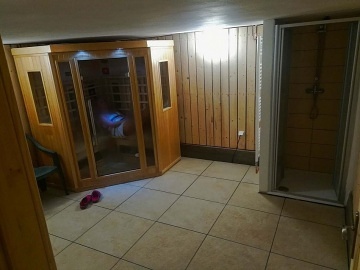 Roubenka Krkono�e - se saunou - �ern� Voda