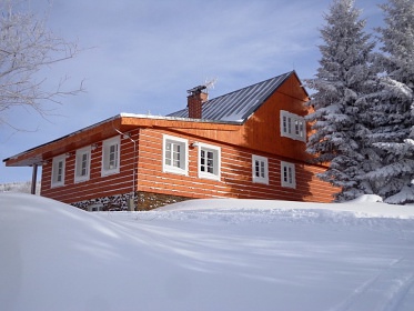 Roubenka Krkono�e - se saunou - �ern� Voda