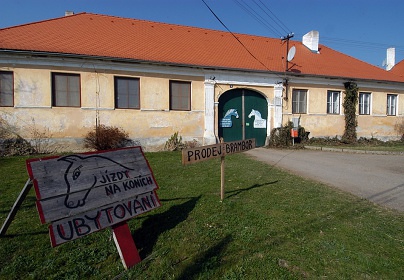Apanači Plačovice - Dešná - koně a ubytování