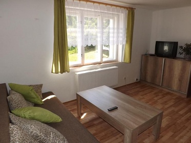 Rodinný penzion s bazénem - Toulava - Podblanicko