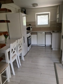 Chata Blansk� les - hrad D�v�� k�men - Kle�