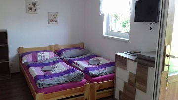 Chalupa 2 apartmány - Mírová p. Kozákovem