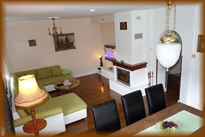 Chata baz�n a wellness - Vala�sk� muzeum v p��rod�