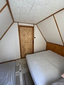 Chata s baznem - esk rj - Jinolice - Prachov