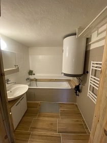 Chata s baznem - esk rj - Jinolice - Prachov