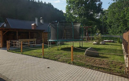 Chalupa s apartmny - Krkonoe - ern hora