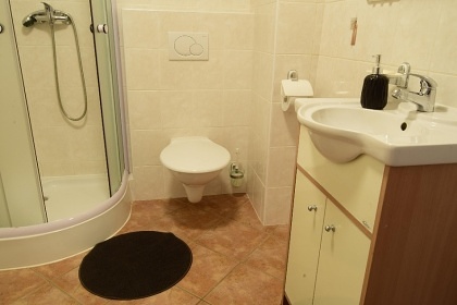 Chalupa s apartmny - Krkonoe - ern hora