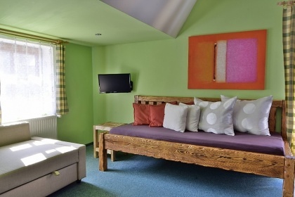 Chalupa s apartmny - Krkonoe - ern hora
