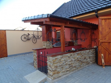 Chata s letn kuchyn a stodolou - Bl Karpaty