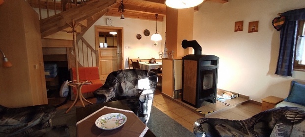 Chalupa s baz�nem - Babi��ino �dol� - hrad V�zmburk