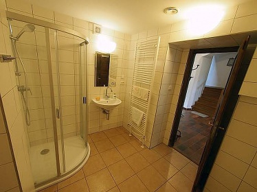 Chalupa s baznem jin echy - Orlk - Psek