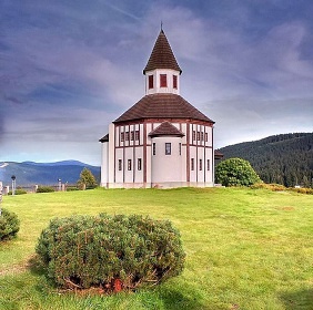 Chata na rozhraní - Jizerské hory a Krkonoše