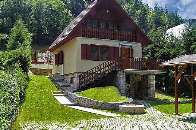 Chata p. Magurou - Strovsk vrchy - Chvojnica