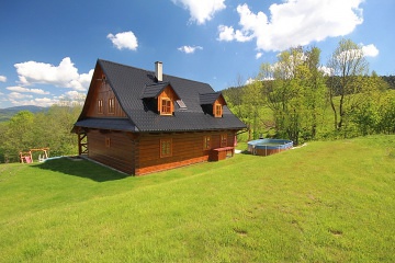 Roubenka s bazénem - Kralický Sněžník - Stříbrnice
