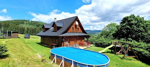 Roubenka s bazénem - Kralický Sněžník - Stříbrnice