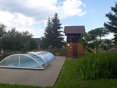 Chalupa s baz�nem - Prad�d - Re�ovsk� vodop�dy