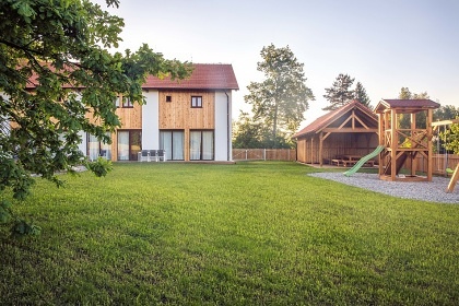 Wellness chalupa a jez�rko - Novohradsk� hory