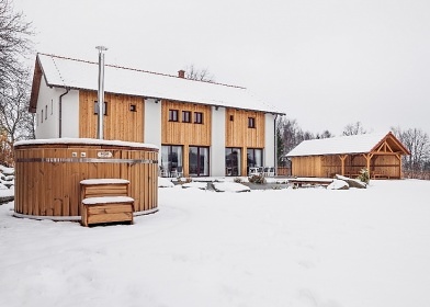 Wellness chalupa a jez�rko - Novohradsk� hory