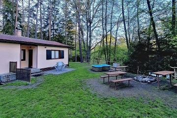 Chata T�ebo�sko - Vesel� nad Lu�nic� - Ne��rka