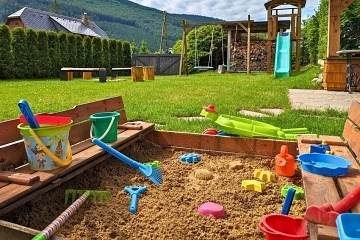 Chalupa Dlouh Strn - ervenohorsk sedlo