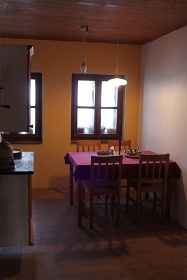 Roubenka Vysočina - Vítějeves - hrad Svojanov
